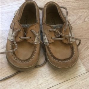 Sperry boy shoes